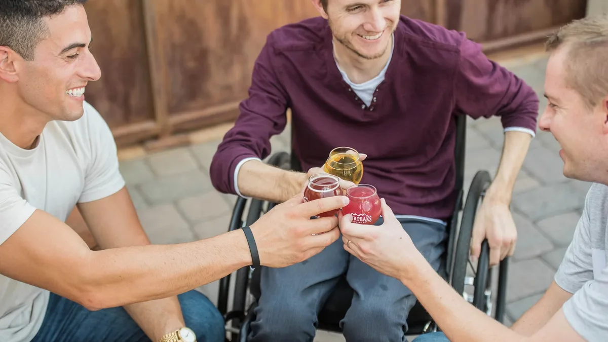 Tenax Supports participants connecting with friends over a shared activity